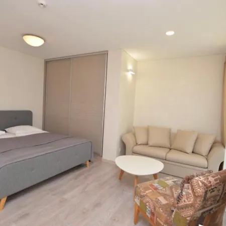 Eurovila - Апартаменты *