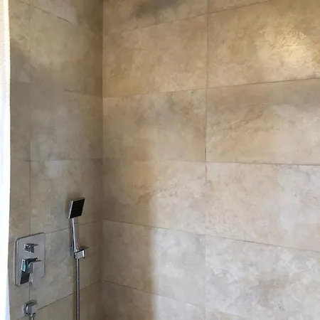 Апартаменты Eurovila - *