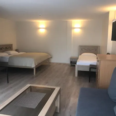 Апартаменты Eurovila - *