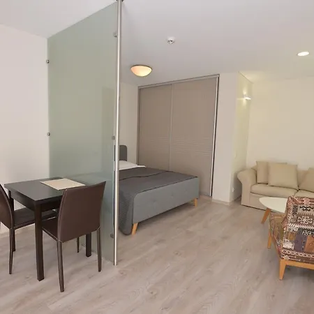 Апартаменты Eurovila -