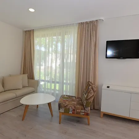 Eurovila - Апартаменты Паланга