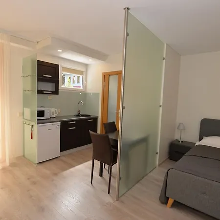 Eurovila - Апартаменты