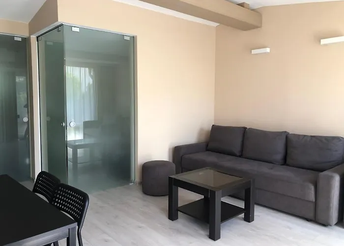 Апартаменты Eurovila - *