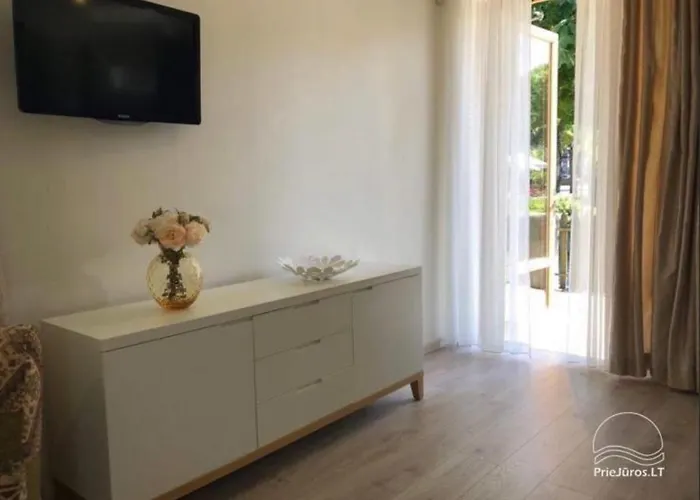 Апартаменты Eurovila -